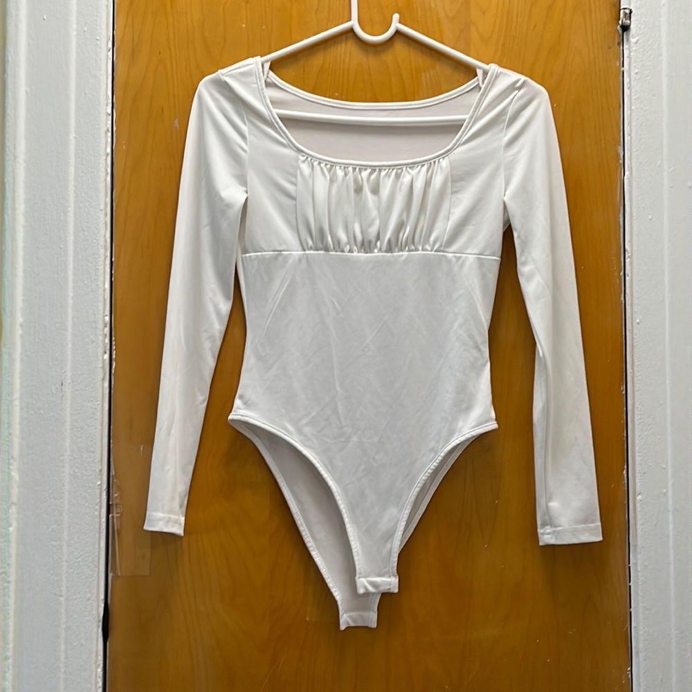 Hire long sleeve bodysuit